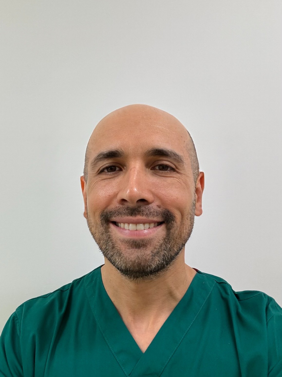 Dr Rodrigo Diaz