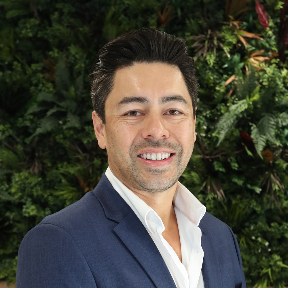 Dr Bradley Wong