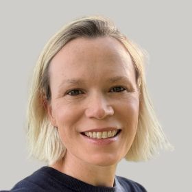 Dr Deirdre Lynskey