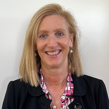 Dr Naomi Mackinlay