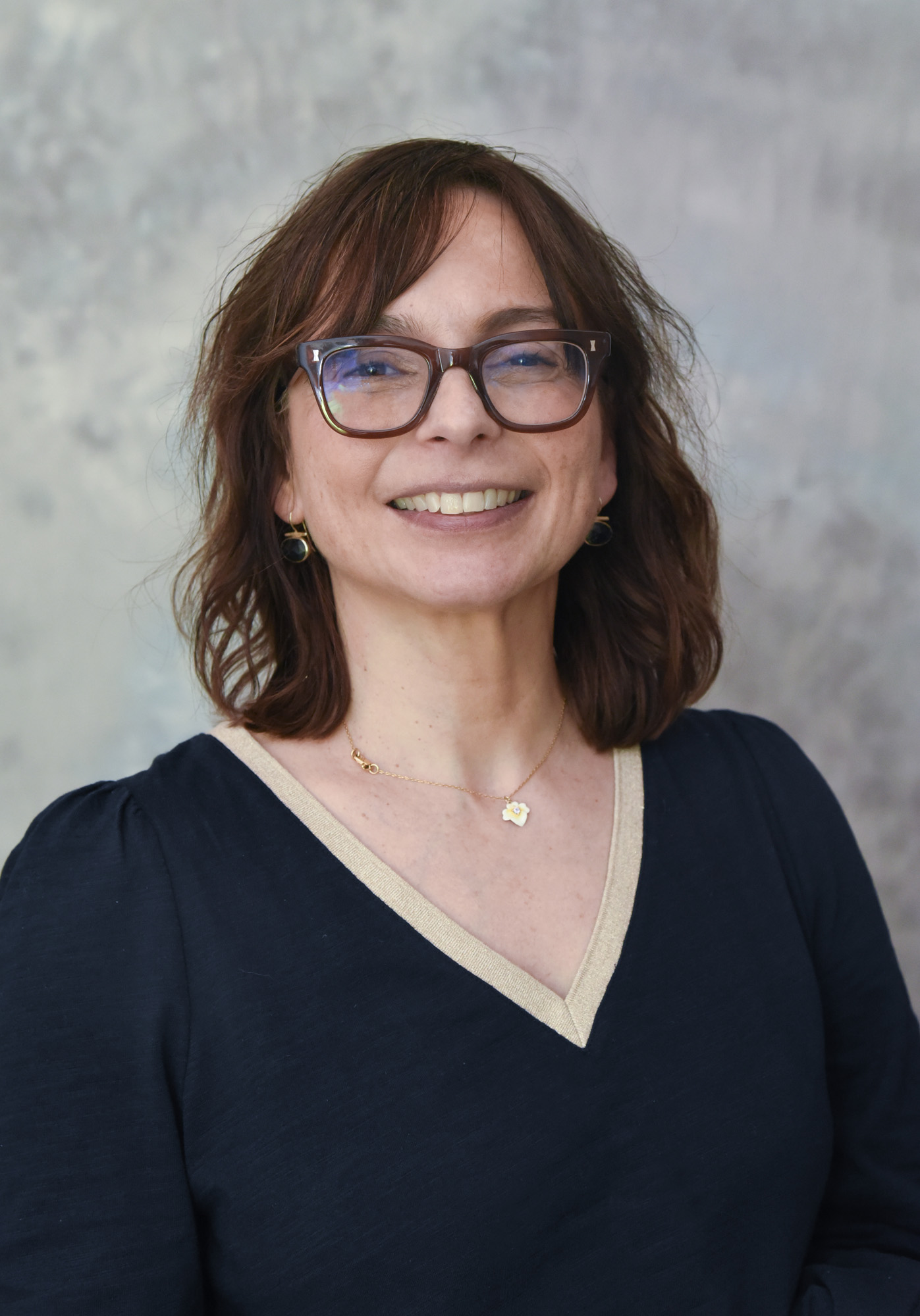 Dr Lucinda Melcher