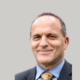 Mr Nigel Mendoza
